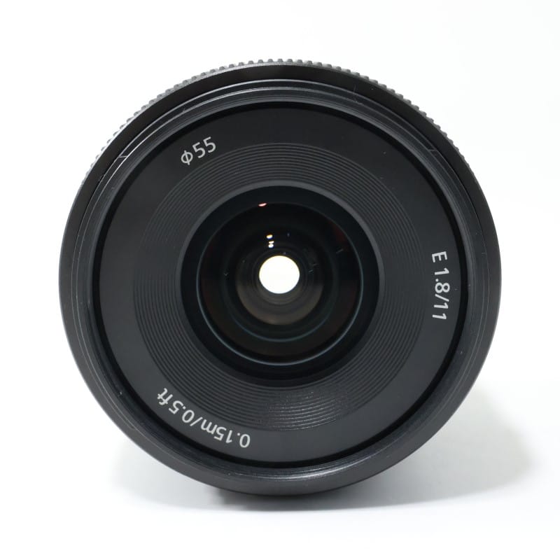 E 11mm F1.8 SEL11F18