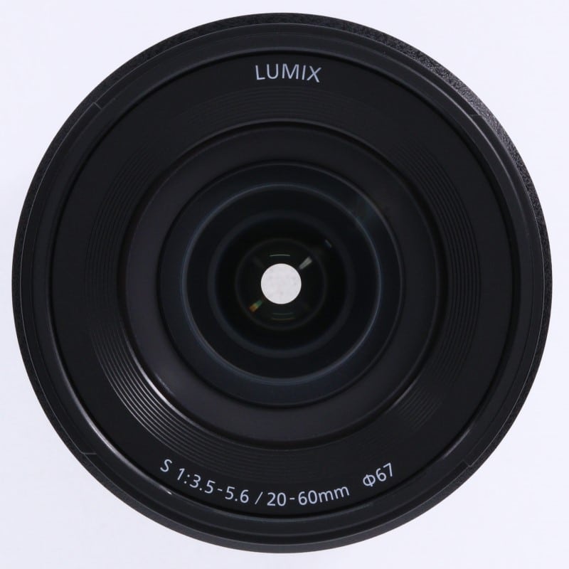 LUMIX S 20-60mm F3.5-5.6 S-R2060