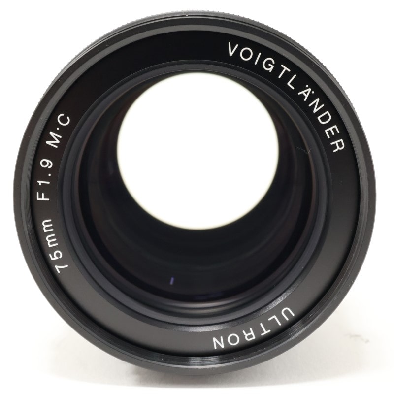 ULTRON 75mm F1.9 MC VM