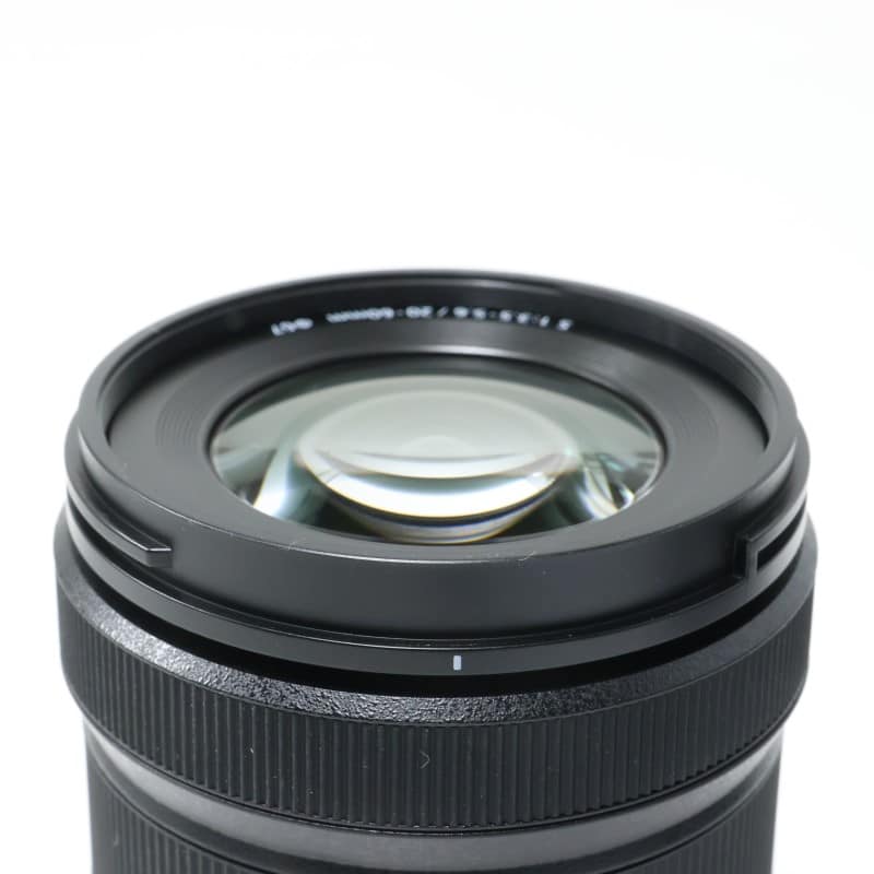 LUMIX S 20-60mm F3.5-5.6 S-R2060