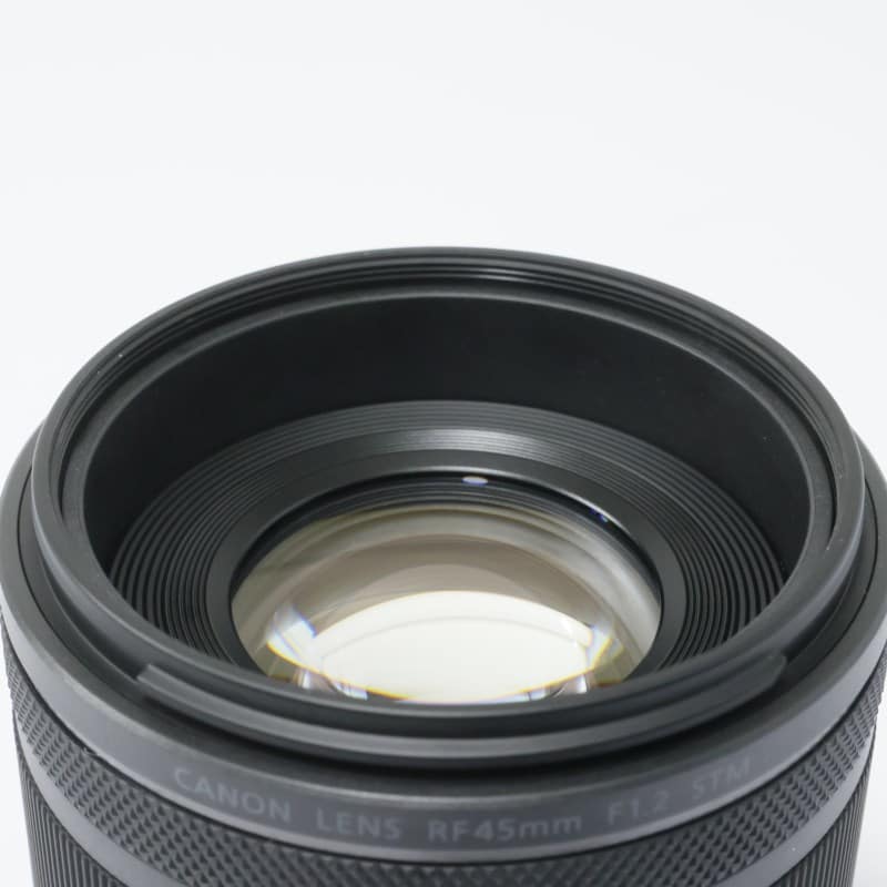 RF45mm F1.2 STM