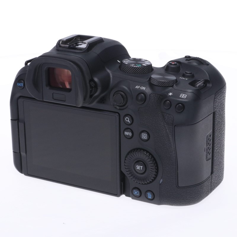 EOS R6