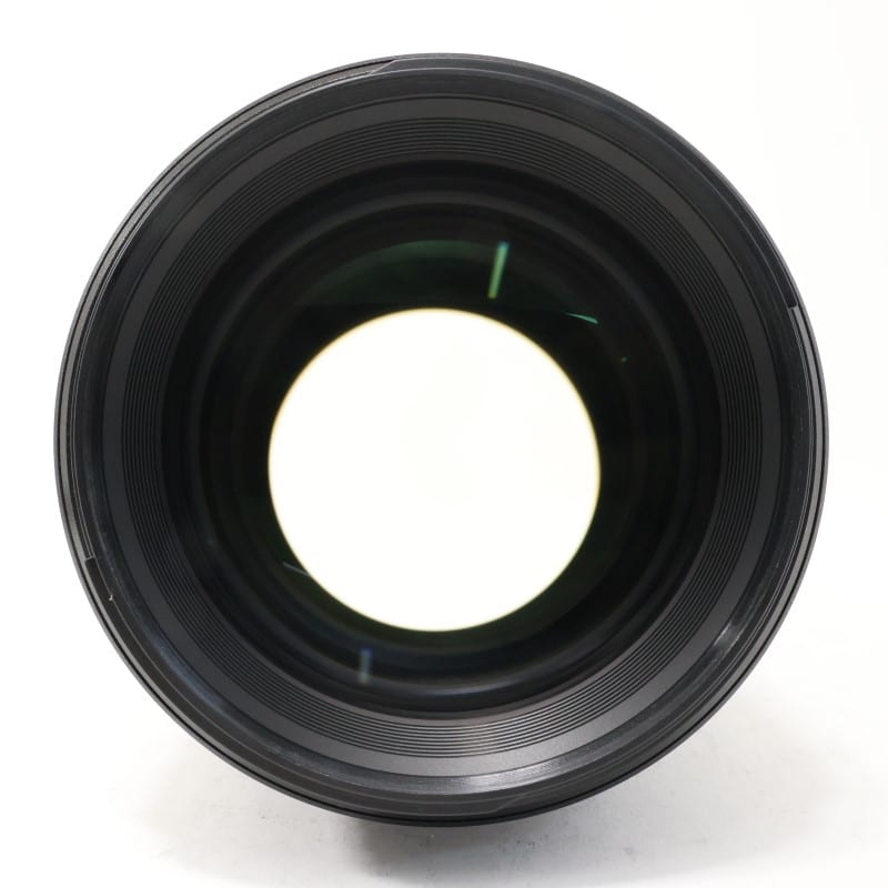 NIKKOR Z 135mm f/1.8 S Plena