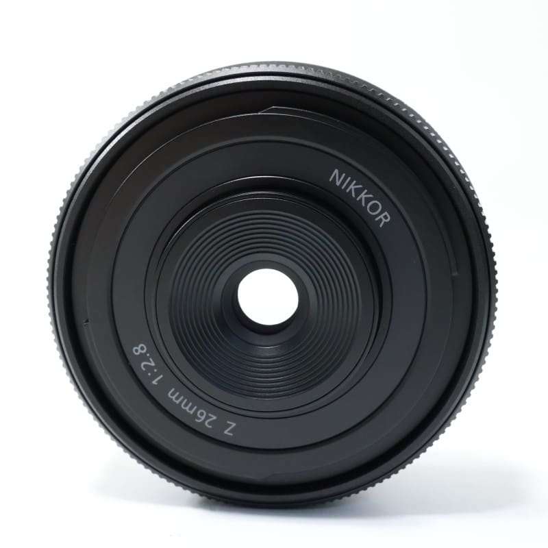 NIKKOR Z 26mm f/2.8 新品級の中古 フィルター付き 新品)Nikon (ニコン) NIKKOR Z 26mm F2.8（商品ID