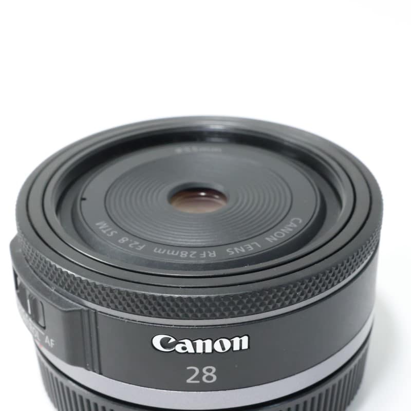 RF28mm F2.8 STM