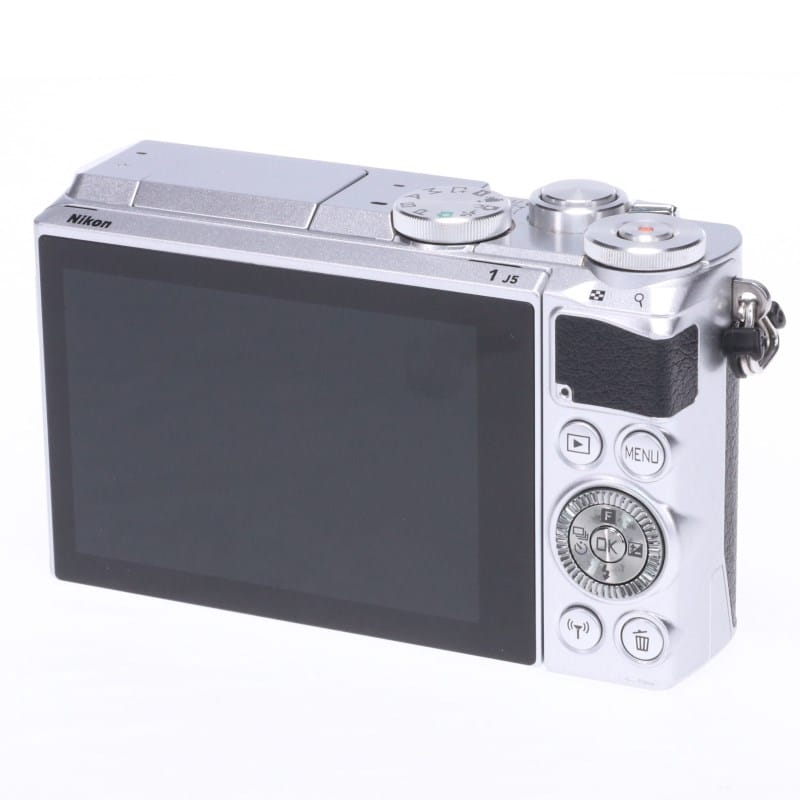Nikon 1 J5 ボディー シルバー