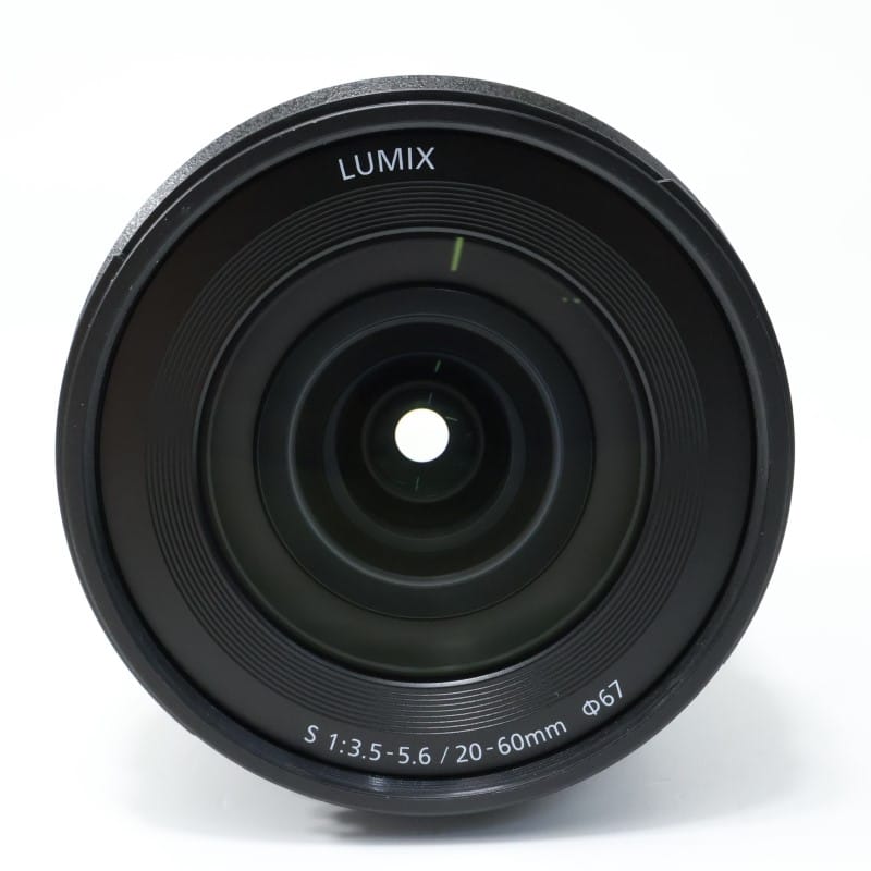 LUMIX S 20-60mm F3.5-5.6 S-R2060