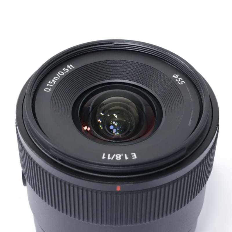 Sony E 11mm F1.8 SEL11F18 中古美品 SONY E 11mm F1.8 SEL11F18 ABランク 中古｜フジヤカメラ