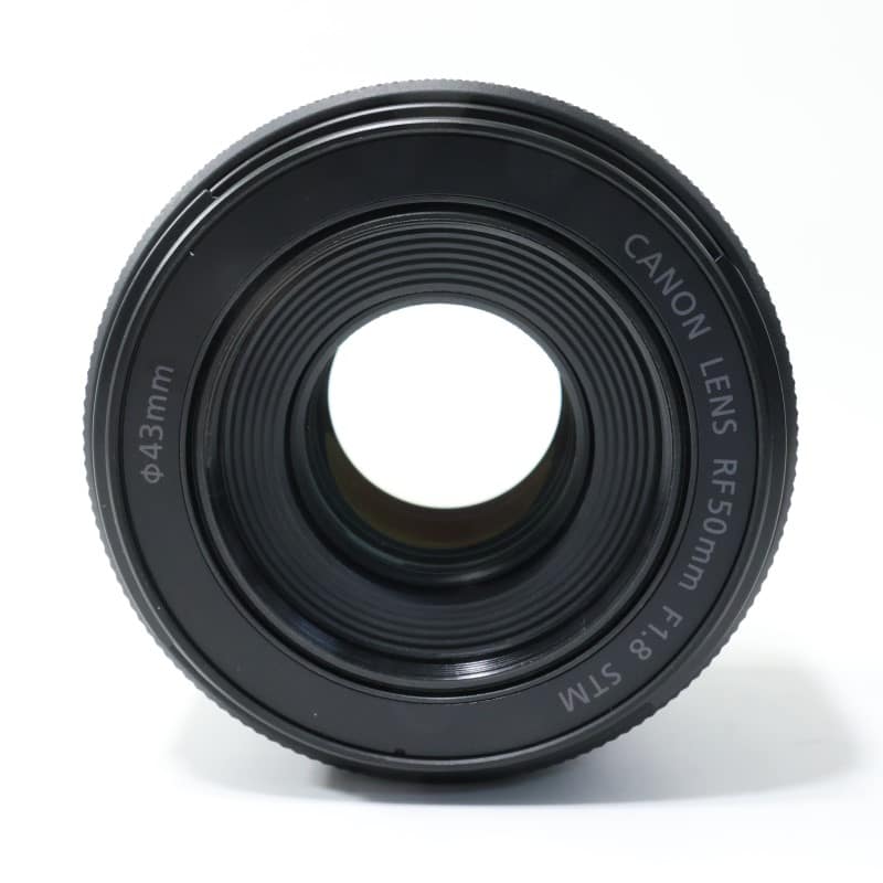 RF50mm F1.8 STM
