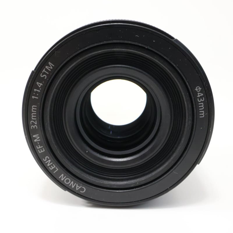 EF-M 32mm F1.4 STM