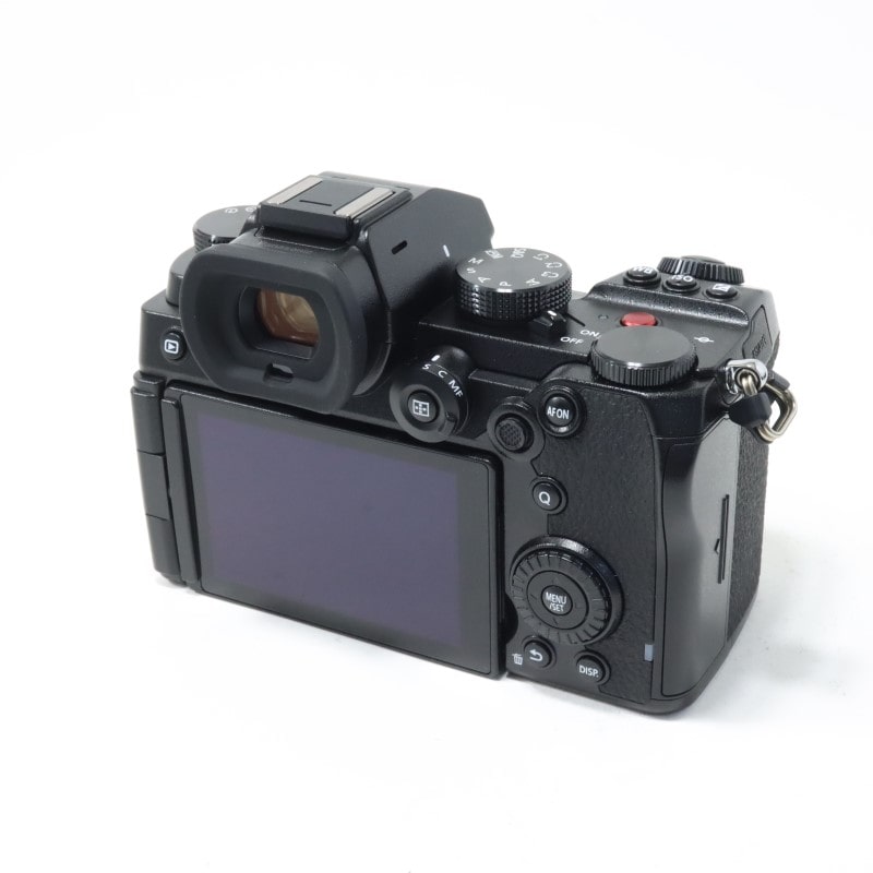 Panasonic LUMIX S5 ボディ DC-S5 中古 C2120183596065｜フジヤカメラ