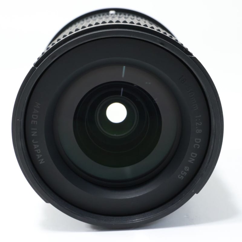 18-50mm F2.8 DC DN | Contemporary Lマウント