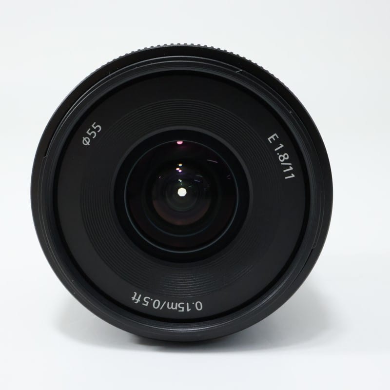 E 11mm F1.8 SEL11F18
