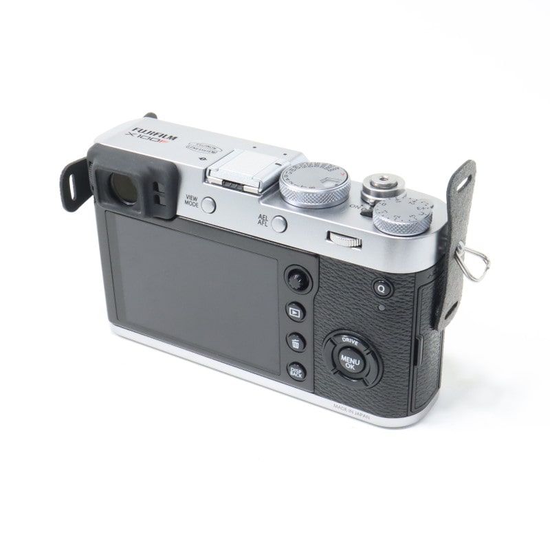X100F シルバー