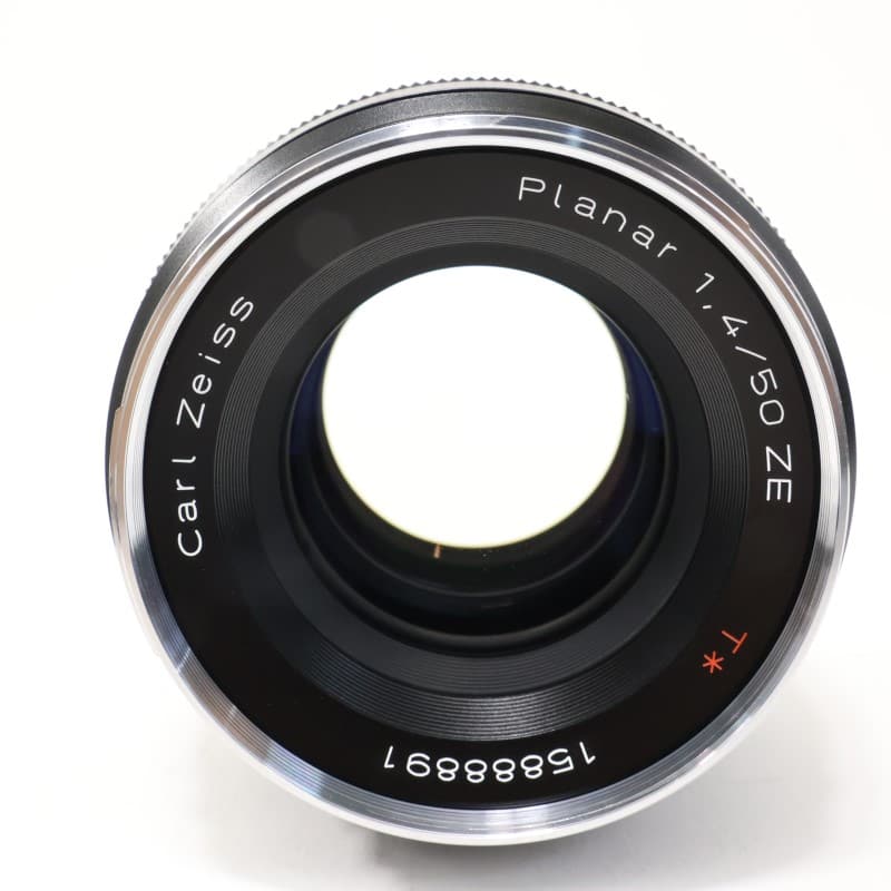 Planar T* 1.4/50 ZE