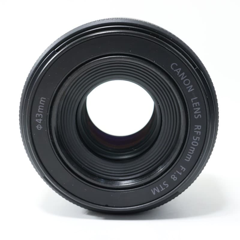 RF50mm F1.8 STM