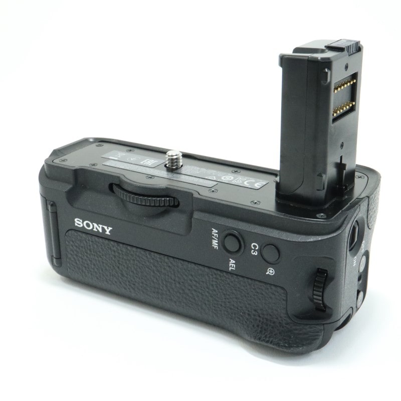 SONY (ソニー) 縦位置グリップ VG-C2EM｜バッテリーグリップ (Camera Battery Grips)｜中古｜フジヤカメラ