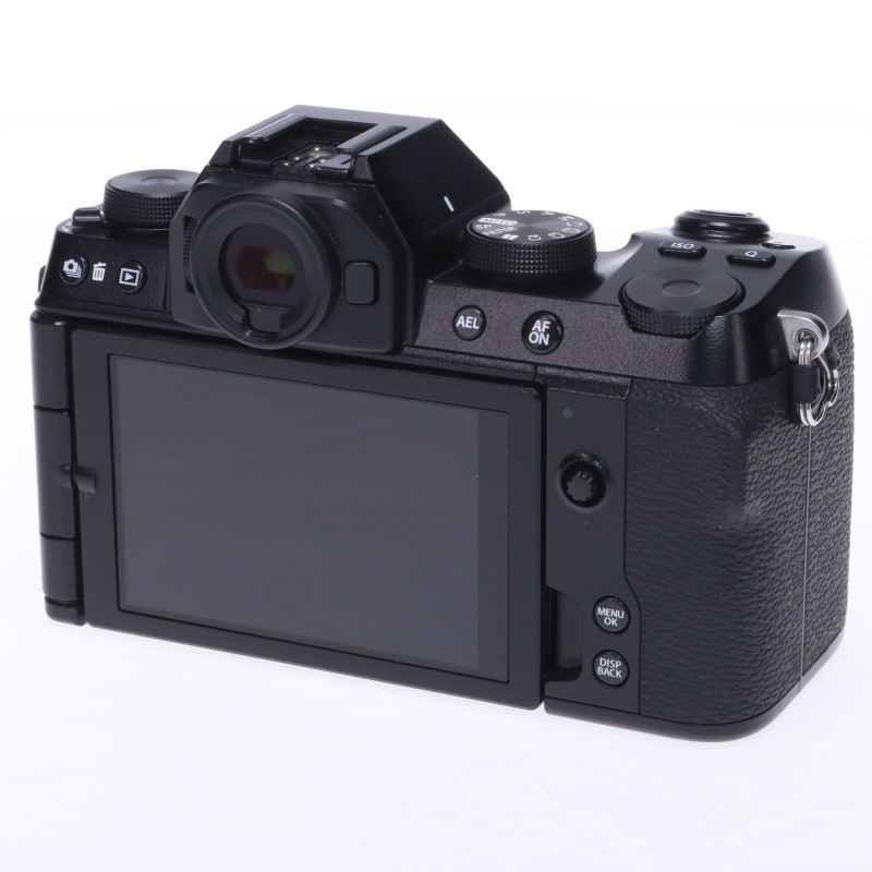 FUJIFILM X-S10
