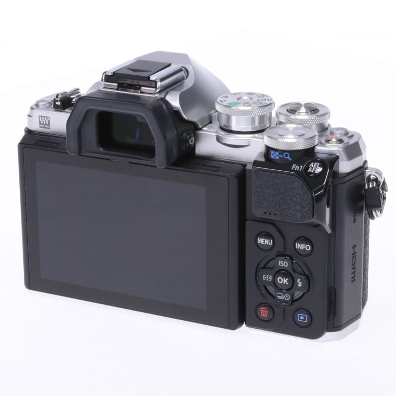 OM-D E-M10 Mark III シルバー
