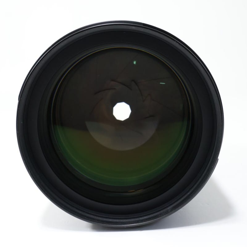 RF135mm F1.8 L IS USM