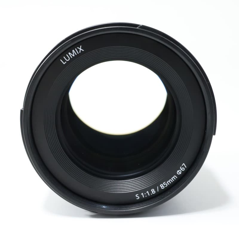 LUMIX S 85mm F1.8 S-S85