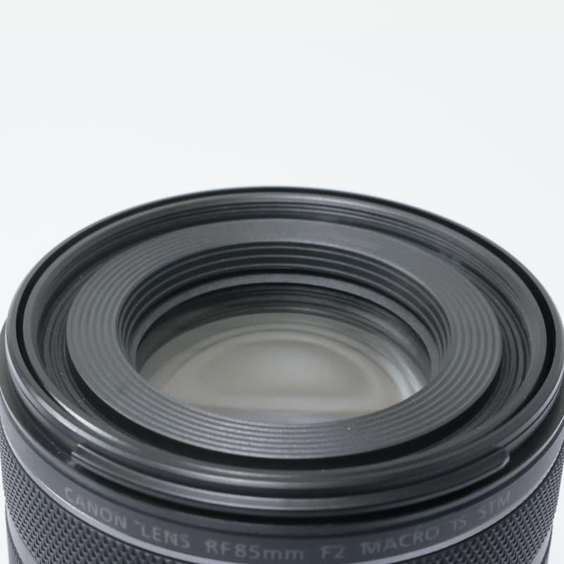 RF85mm F2 MACRO IS STM