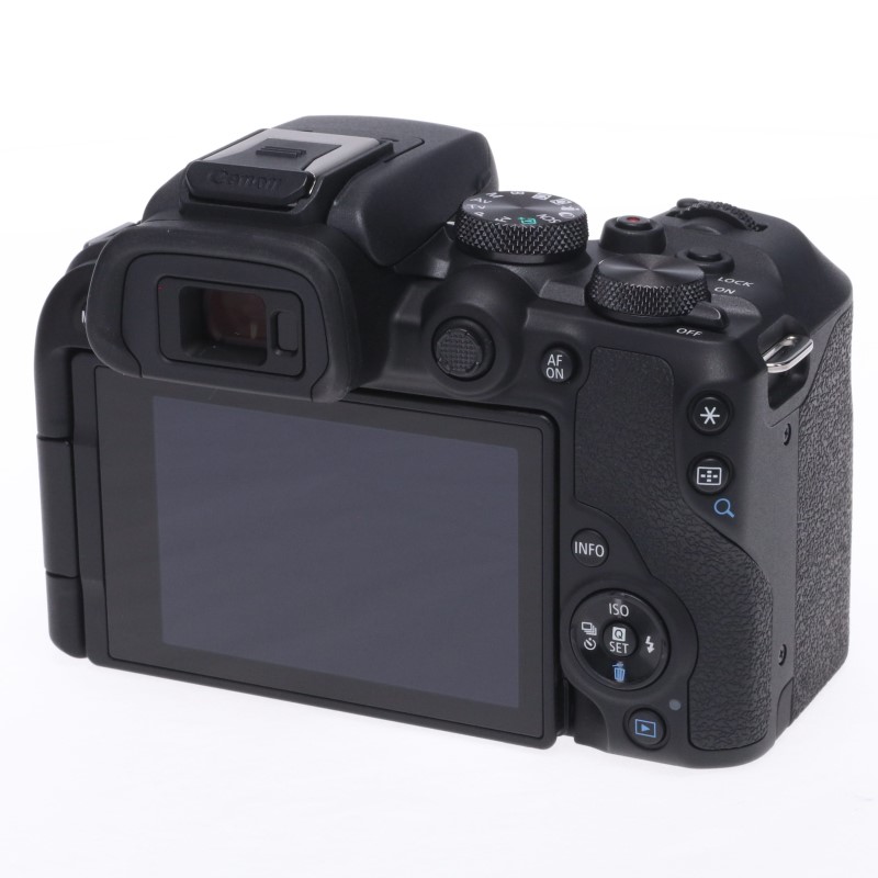 EOS R10