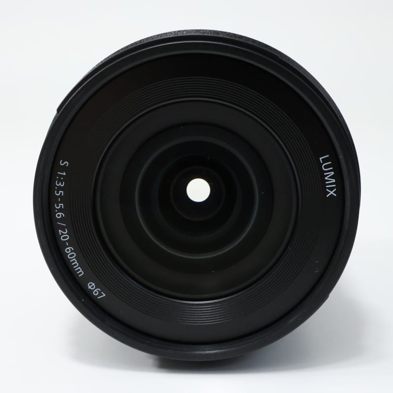 LUMIX S 20-60mm F3.5-5.6 S-R2060