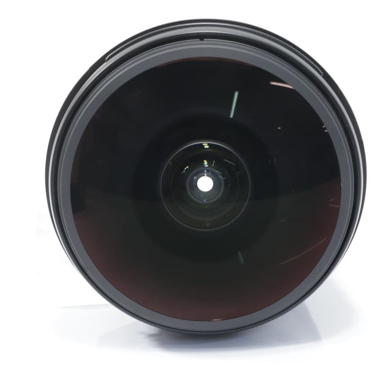 EF8-15mm F4L フィッシュアイ USM