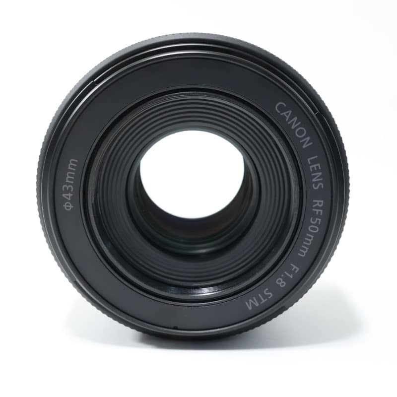 RF50mm F1.8 STM