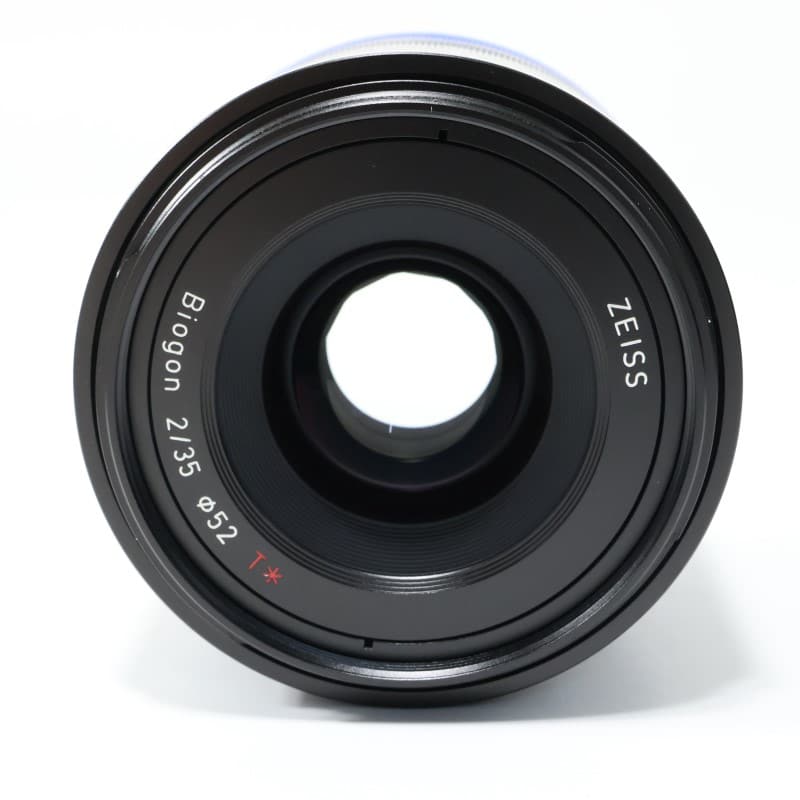 Loxia 2/35 E-mount