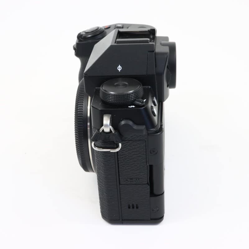 FUJIFILM X-S20 ボディ
