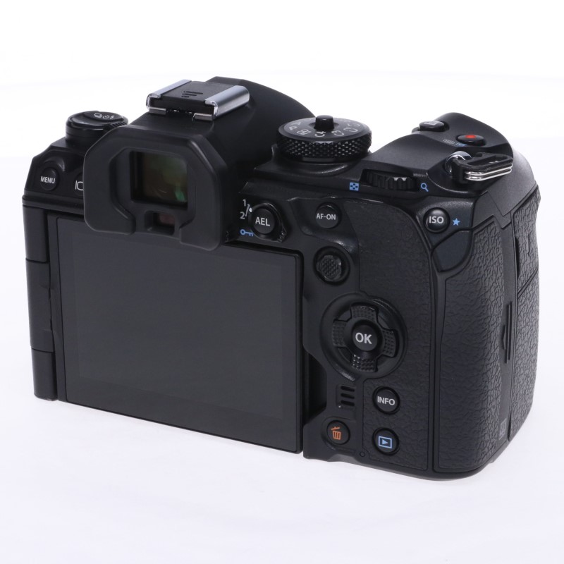 OM SYSTEM OM-1 ボディ