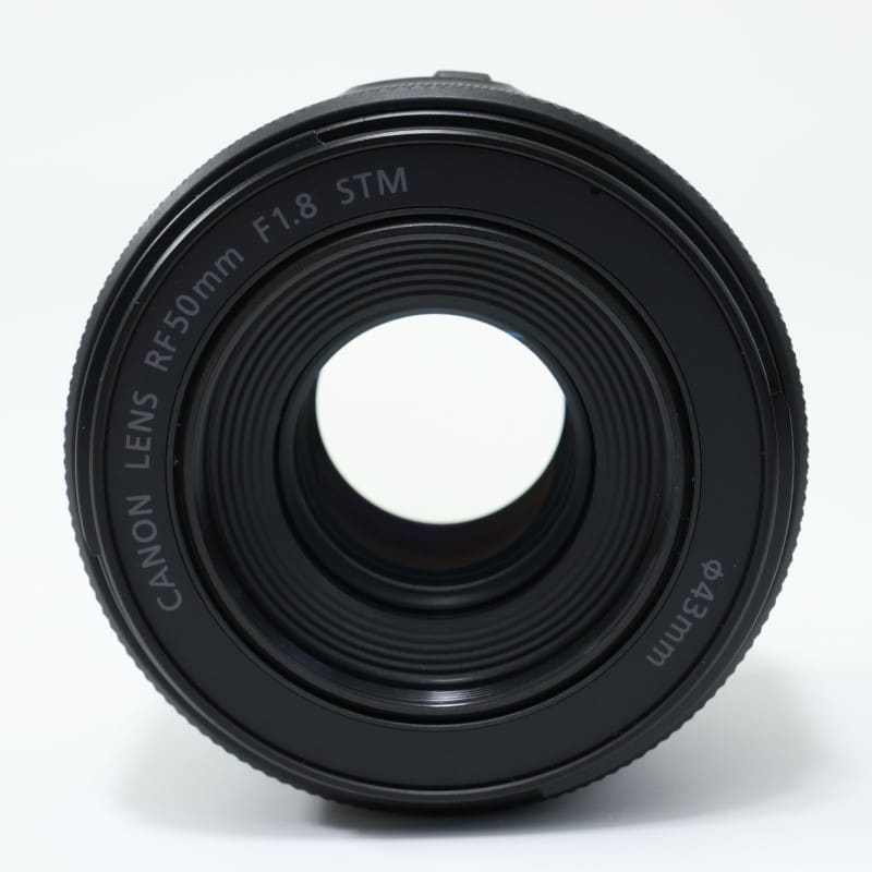 RF50mm F1.8 STM