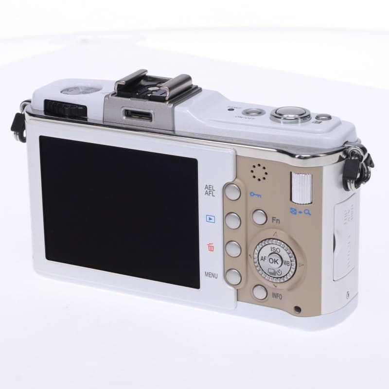 E-P2 ボディ ホワイト