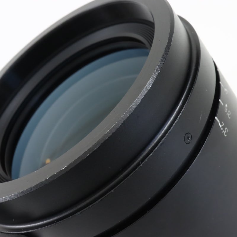 50-100mm T2/EF feet [High Speed Zoom Line 50-100mm T2 EFマウント フィート表示]