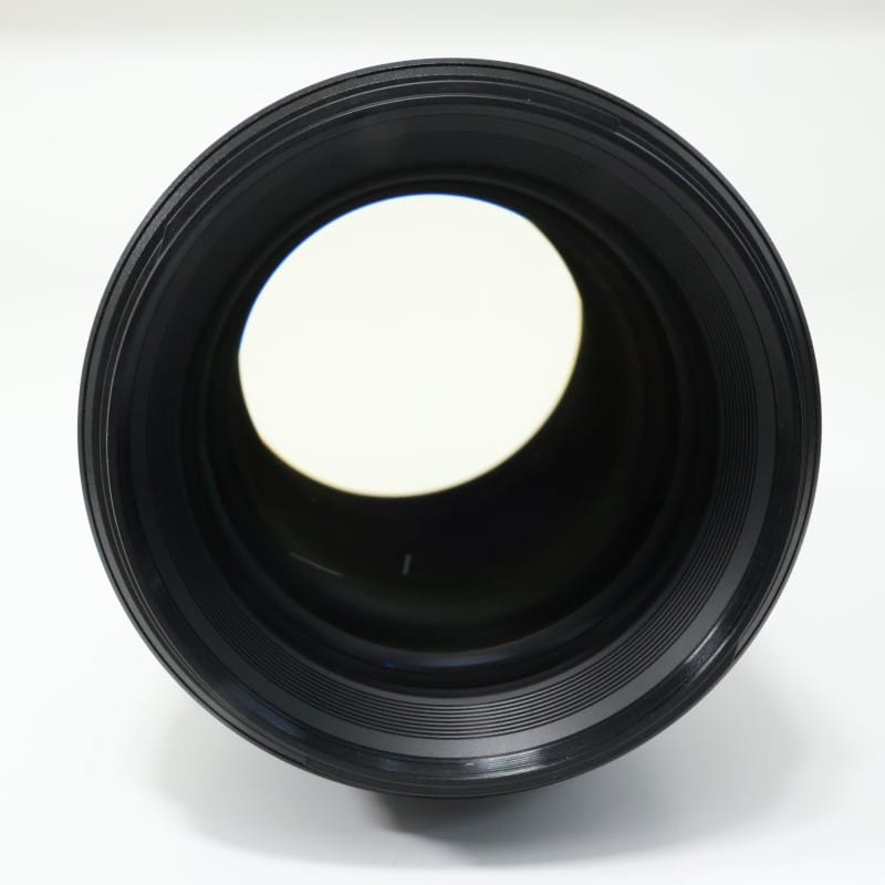 NIKKOR Z 135mm f/1.8 S Plena