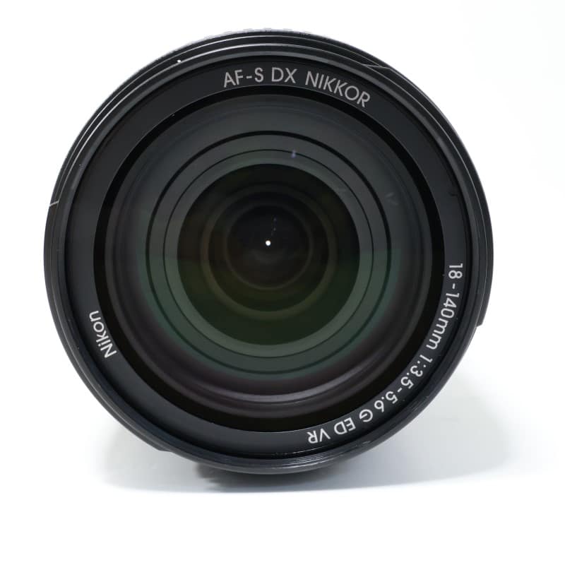 AF-S DX NIKKOR 18-140mm f/3.5-5.6G ED VR