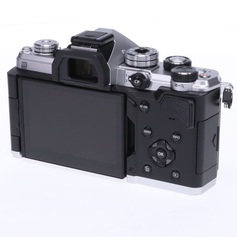 OLYMPUS／OM SYSTEM OM SYSTEM OM-3 ボディー シルバー AB+ランク 中古
