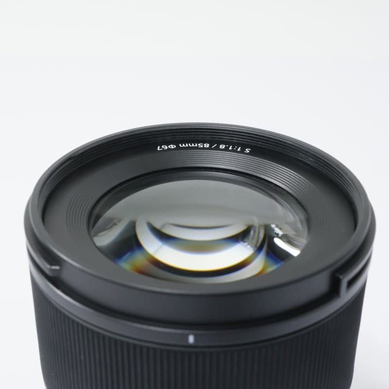 LUMIX S 85mm F1.8 S-S85