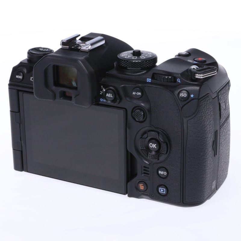 OM SYSTEM OM-1 ボディー