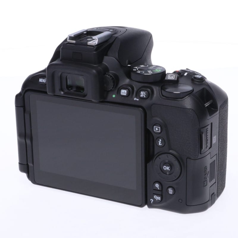D5600 ボディ