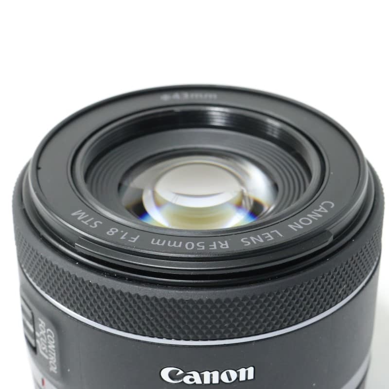 RF50mm F1.8 STM