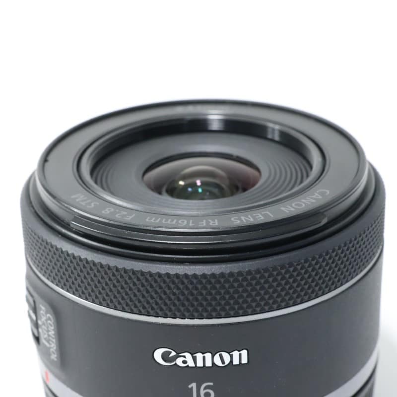 RF16mm F2.8 STM