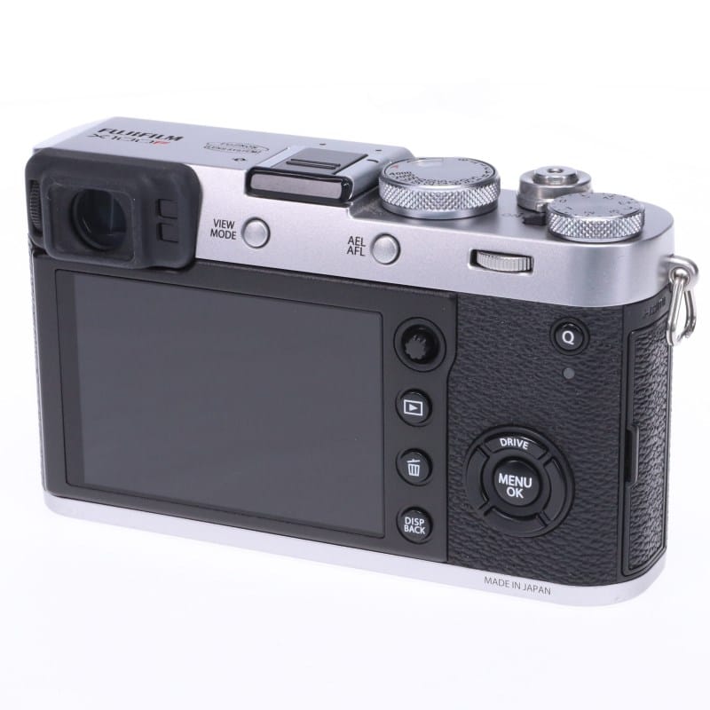 FUJIFILM X100F シルバー