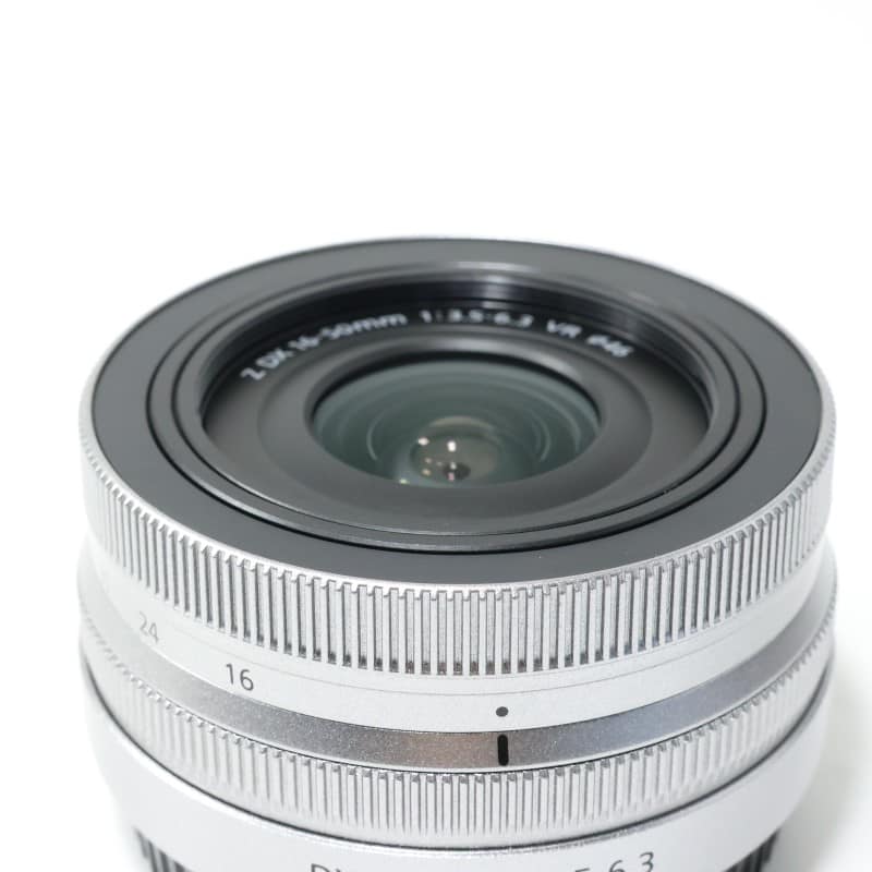 NIKKOR Z DX 16-50mm f/3.5-6.3 VR シルバー