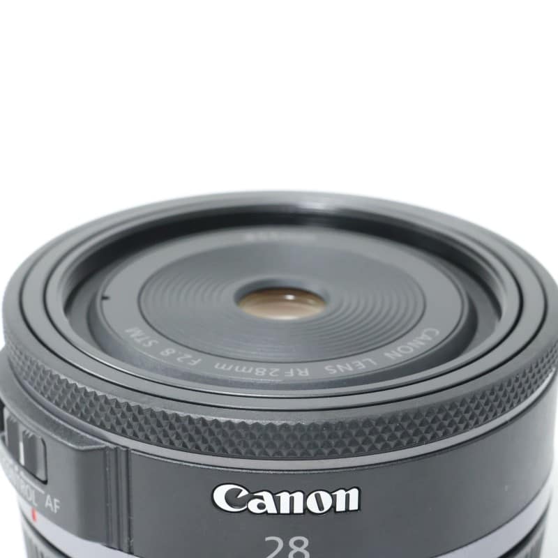 RF28mm F2.8 STM