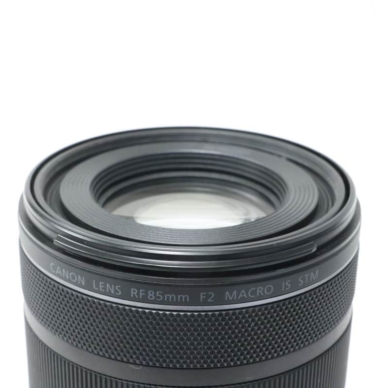 RF85mm F2 MACRO IS STM