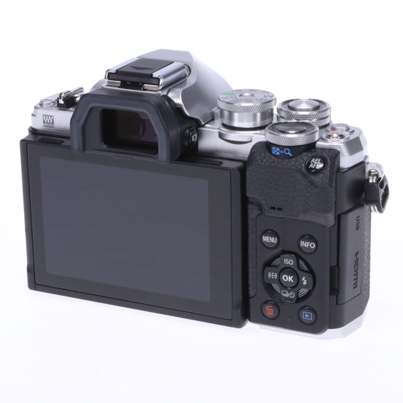 OM-D E-M10 Mark IV ボディー シルバー
