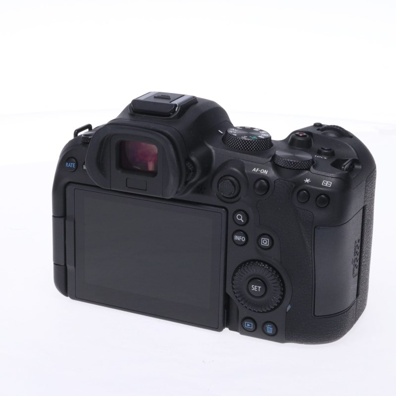 EOS R6